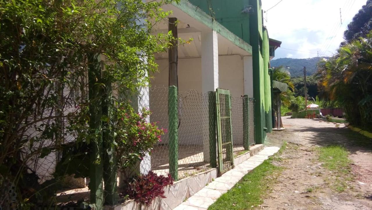 Pousada Familia Relaxe Na Serra Da Mantiqueira Santo Antônio do Pinhal Exterior foto